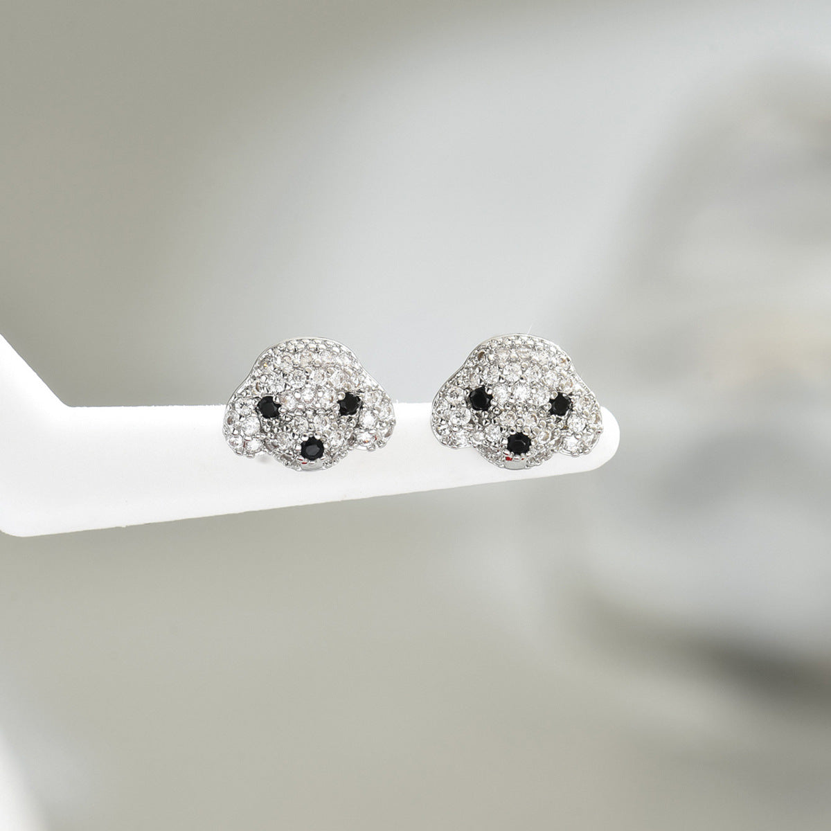 Wholesale Inlaid Zircon Puppy Animal Design Versatile Earrings